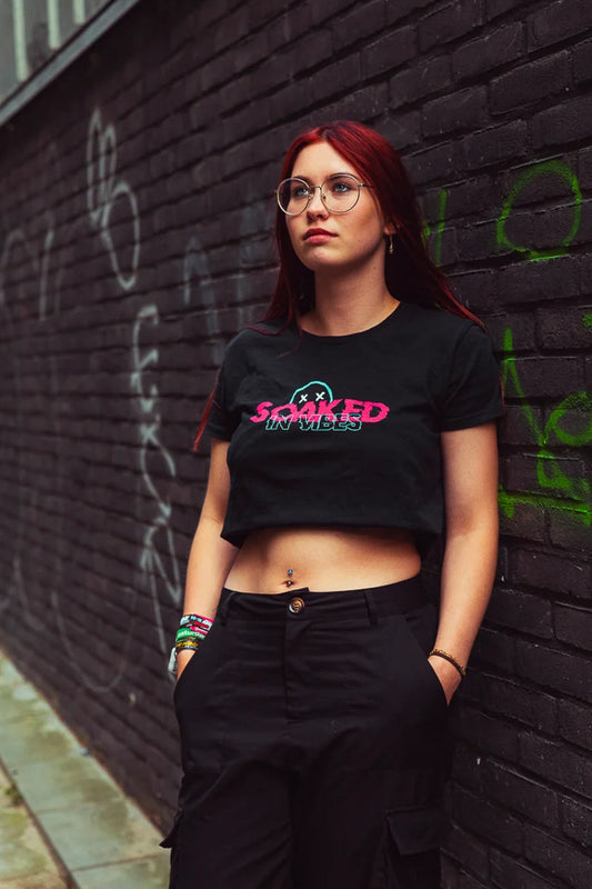 Less drama more raves  T-shirt